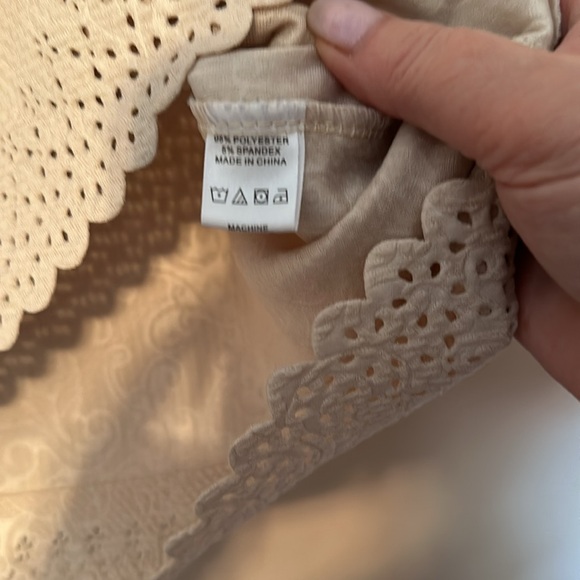 5/$25 will bundle Creamy laser cut short sleeve top with jacquard detail - Picture 4 of 5